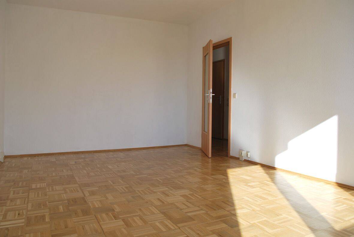 2-Raum-Wohnung mit Aufzug und Bad mit Dusche, frisch saniert – Leipzig – Vorschaubild 6