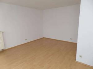 großzügig geschnittene 2-Raumwohnung mit Balkon in guter Lage – Karl-Liebknecht-Straße 1 a, 7749 Jena – Vorschaubild 9