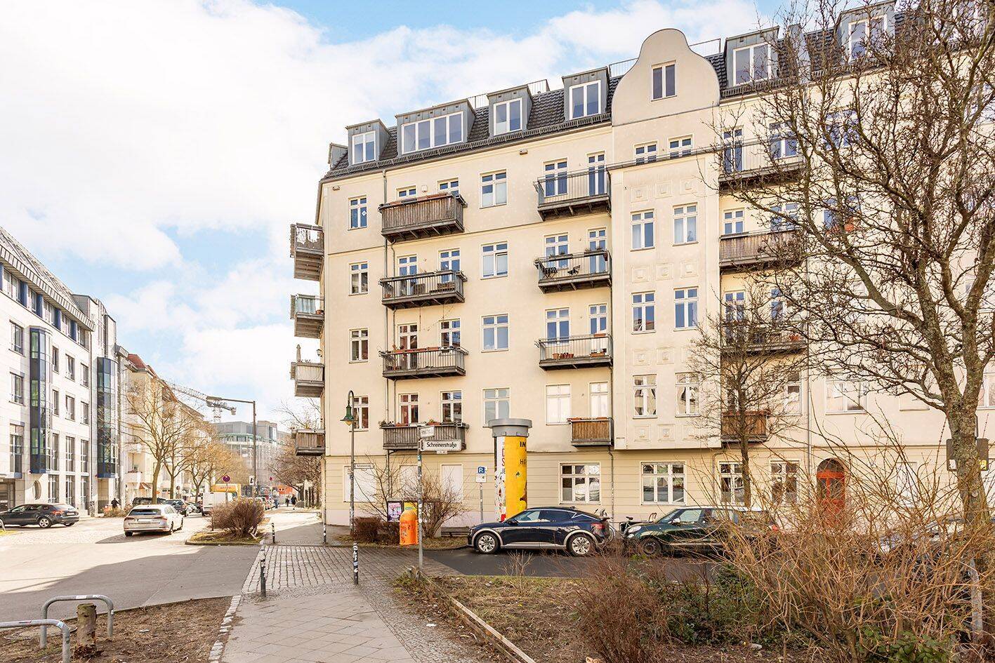 Kernsanierte Altbauwohnung mit großer privater Dachterrasse (22 m²) – Berlin – Vorschaubild 3