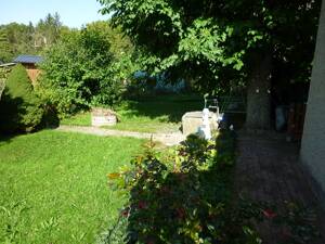 Herrliches, großes und gepflegtes Gartengrundstück mit Gartenhaus und Nebengebäude in ruhiger Lage von Erfurt-Bischleben – 99094 Erfurt – Vorschaubild 9