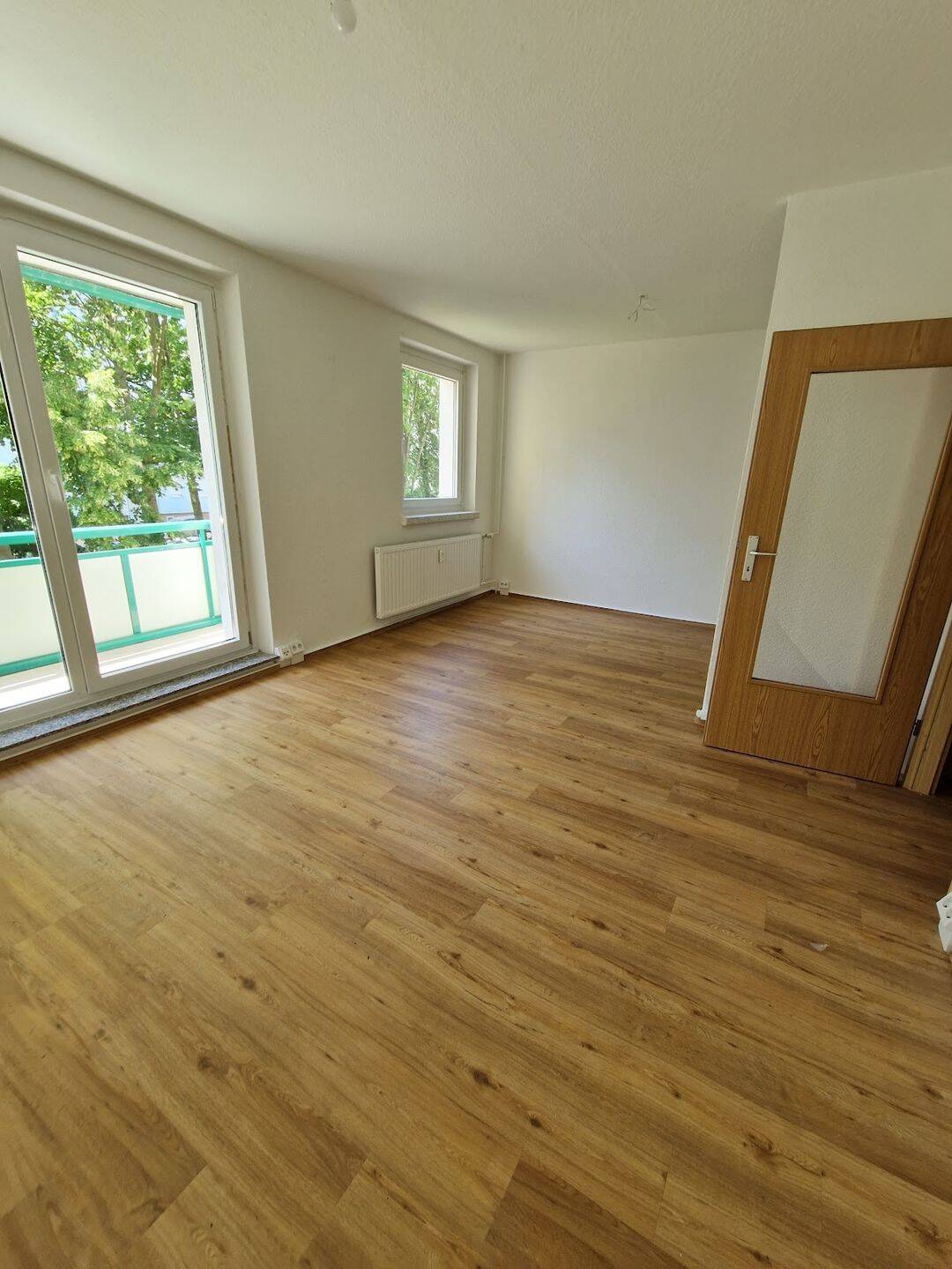 Frisch aus der Renovierung - jetzt besichtigen und top Wohnung sichern! – Magdeburg – Vorschaubild 2