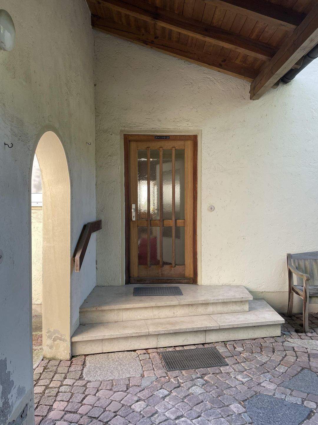 Solides Einfamilienhaus plus Bauland für Praxis/Büro - nah an Innenstadt und Nordbahnhof – Ingolstadt – Vorschaubild 7