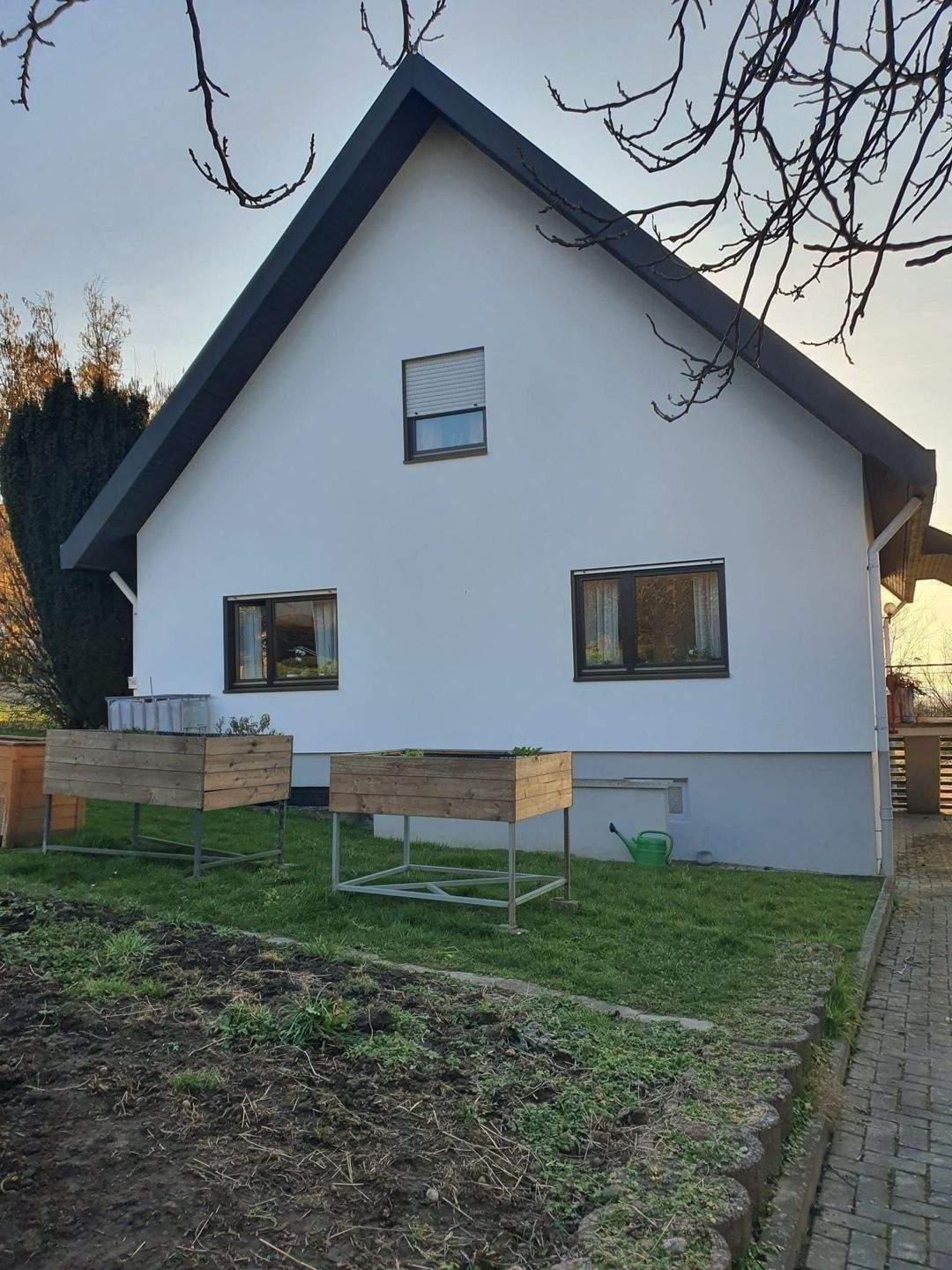 LAUF: TOP-Objekt: sehr schönes, großzügiges, gepflegtes Ein- / Zwei-Familienhaus in toller, ruhiger Wohnlage von Lauf – Achern – Vorschaubild 3