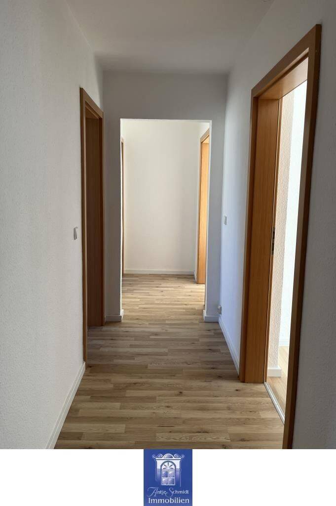 Hübsche Wohnung mit schönem Balkon in grüner und ländlicher Umgebung – Dorfhain – Vorschaubild 9