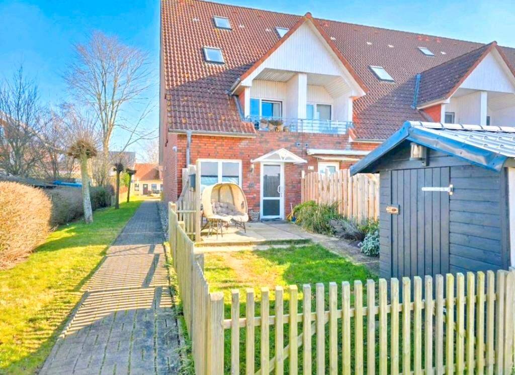 Charmantes Reihenendhaus mit Balkon und Terrasse in Dörphof – Dörphof – Bild 1 von 9