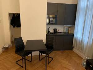 Modernes 1-Zimmer Appartement mit Terrasse im Innenhof – 50825 Köln – Vorschaubild 3