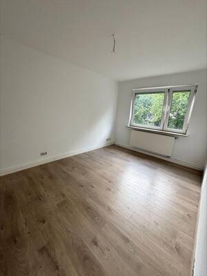 3-Zimmer-Wohnung mit Balkon in Stuttgart-Ost – 70186 Stuttgart – Vorschaubild 3