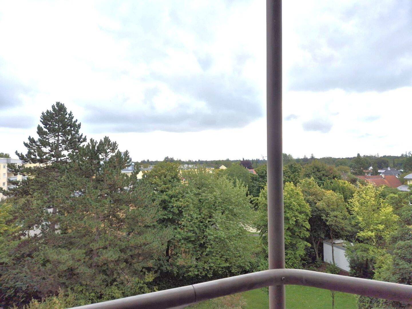 Helle 2-Zimmer-Wohnung mit Balkon & TG - München-Untermenzing