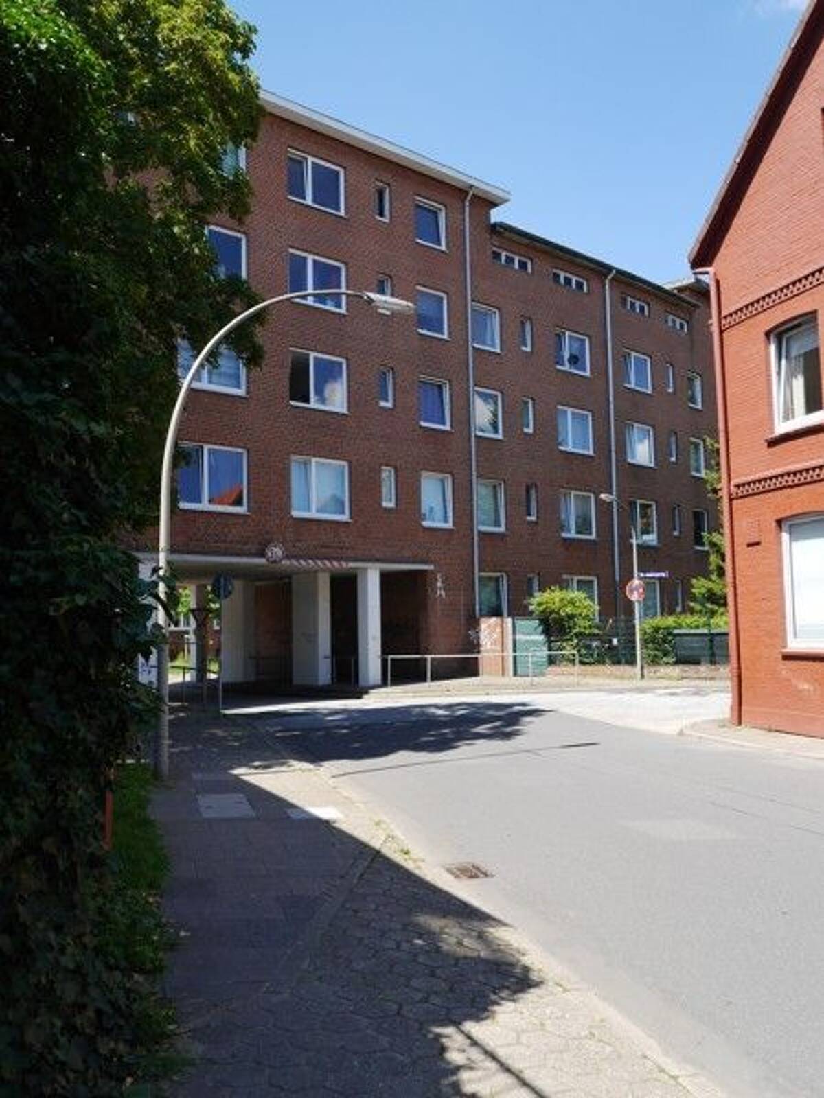 Wer will mich!? Interessante 2,5-Zimmer-Wohnung – 21029 Hamburg – Bild 1 von 8