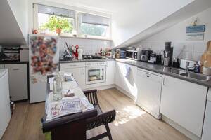Zwei-Zimmer mit sonniger Dachterrasse – 40237 Düsseldorf – Vorschaubild 2
