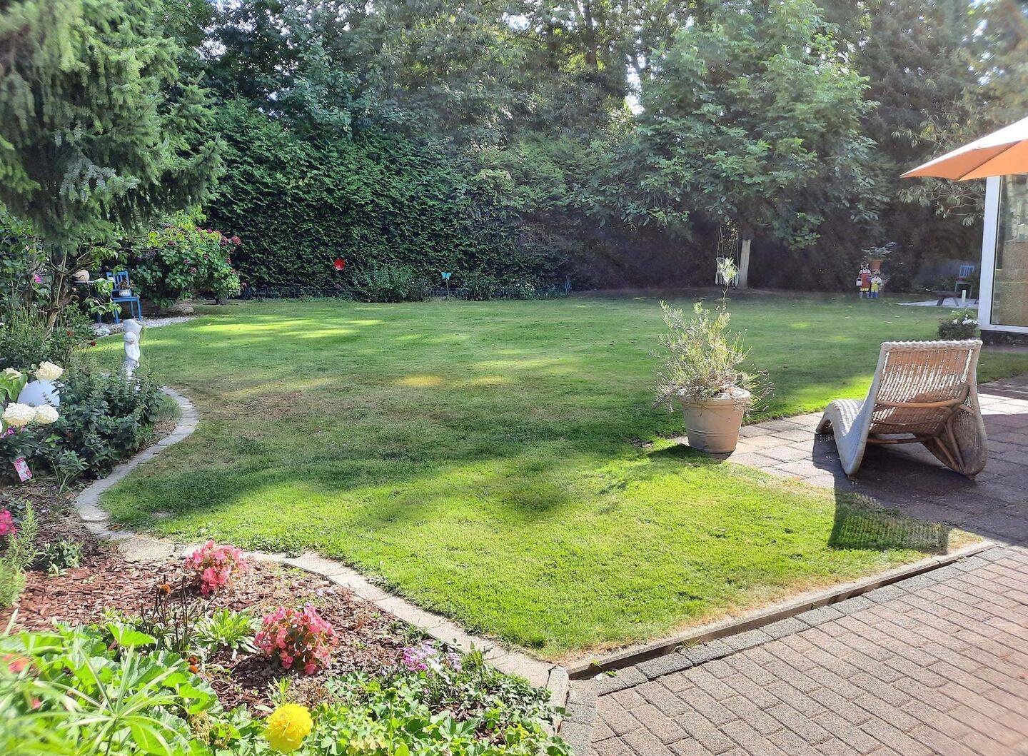 "Glückstreffer für die große Familie!" Freistehendes Zweifamilienhaus mit ausgebautem Dachgeschoss, Wintergarten,großem Garten, Garage u. St – Bochum – Vorschaubild 6