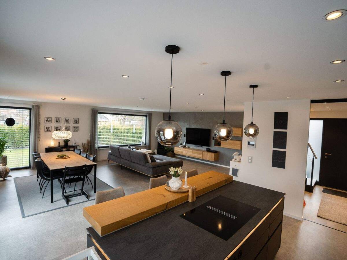 Einfamilienhaus auf 347 m² Grundstück – schlüsselfertiger Neubau in Fürth-Stadeln – 90765 Fürth – Bild 1 von 5
