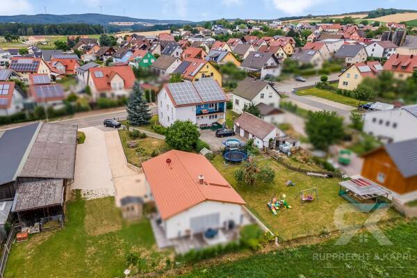 Mehrfamilienhaus in 92536 Pfreimd mit 180 m² kaufen