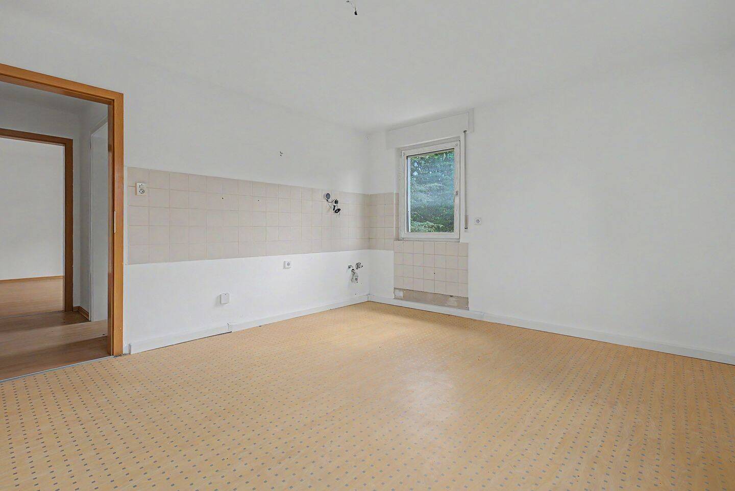 Mehrfamilienhaus mit Ausbaupotenzial im Dachgeschoss in der Nordweststadt – Karlsruhe – Vorschaubild 9
