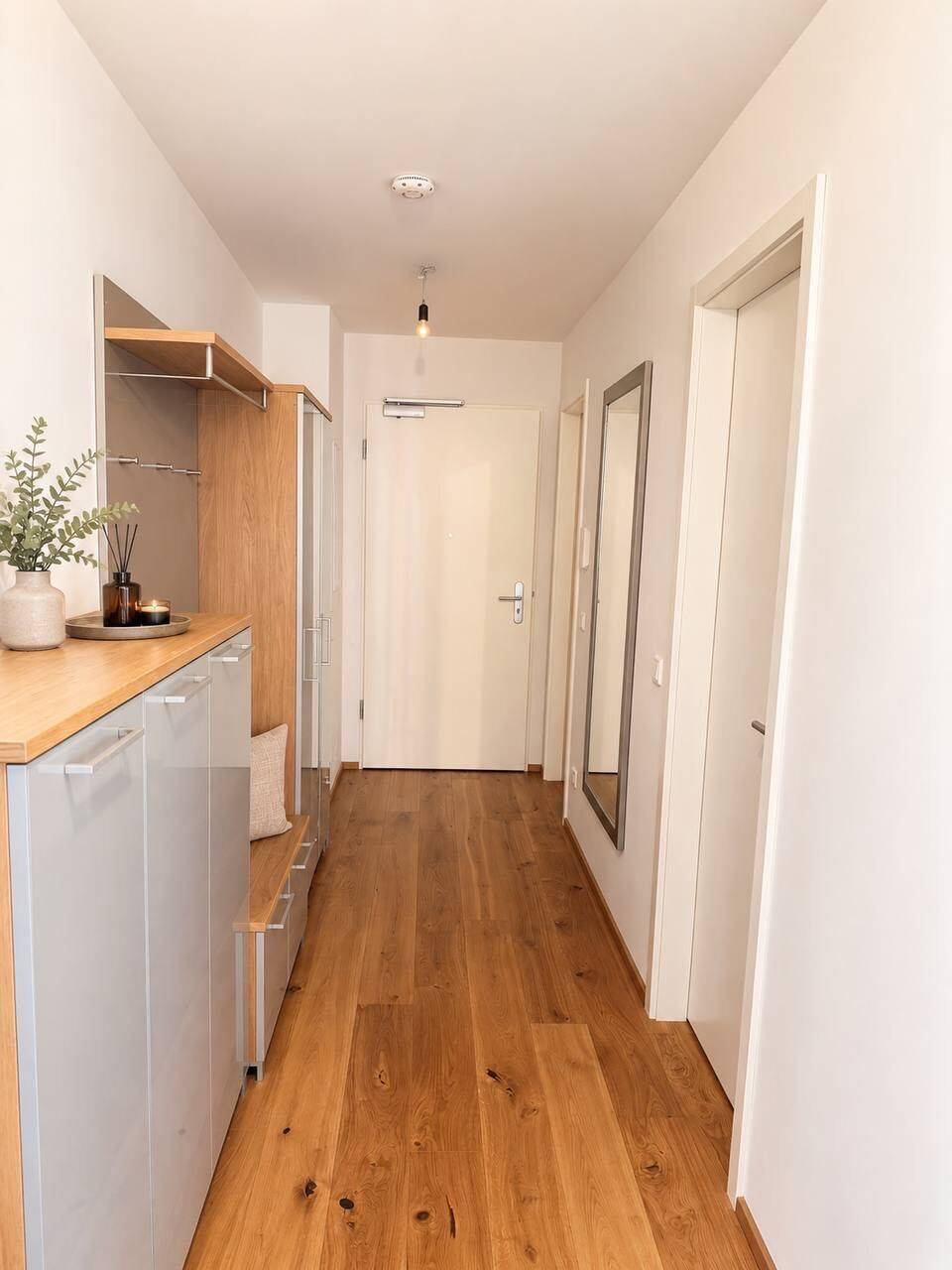 Familienfreundliche 3-Zimmer-Wohnung – EBK, 2 Bäder und Süd-West-Loggia – München – Vorschaubild 7