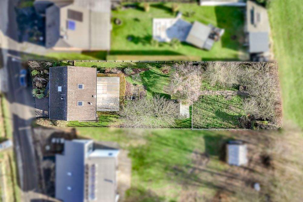 Klein auf dem Papier, groß im Wohngefühl - Einfamilienhaus mit zusätzlichem Dachstudio *provisionsfrei* – Hennef (Sieg) – Vorschaubild 4