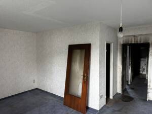 Sanierungsbedürftiges Reihenhaus mit großem Entwicklungspotenzial – 51147 Köln – Vorschaubild 2