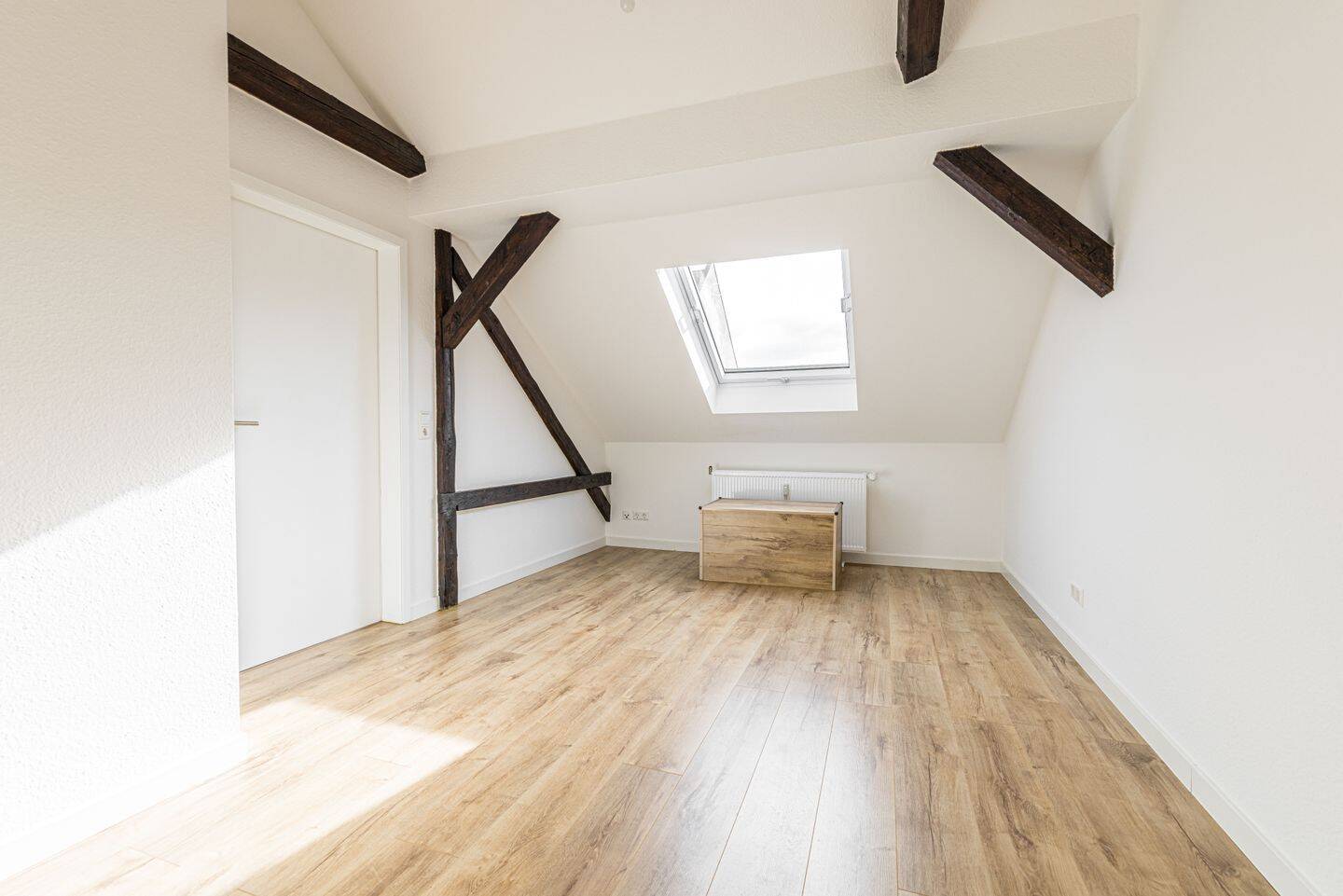 Lichtdurchflutete 2-Zimmer-Dachgeschosswohnung in Stötteritz – Leipzig – Vorschaubild 6