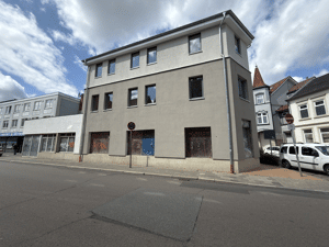 Frisch sanierte Wohnung in Neumünster