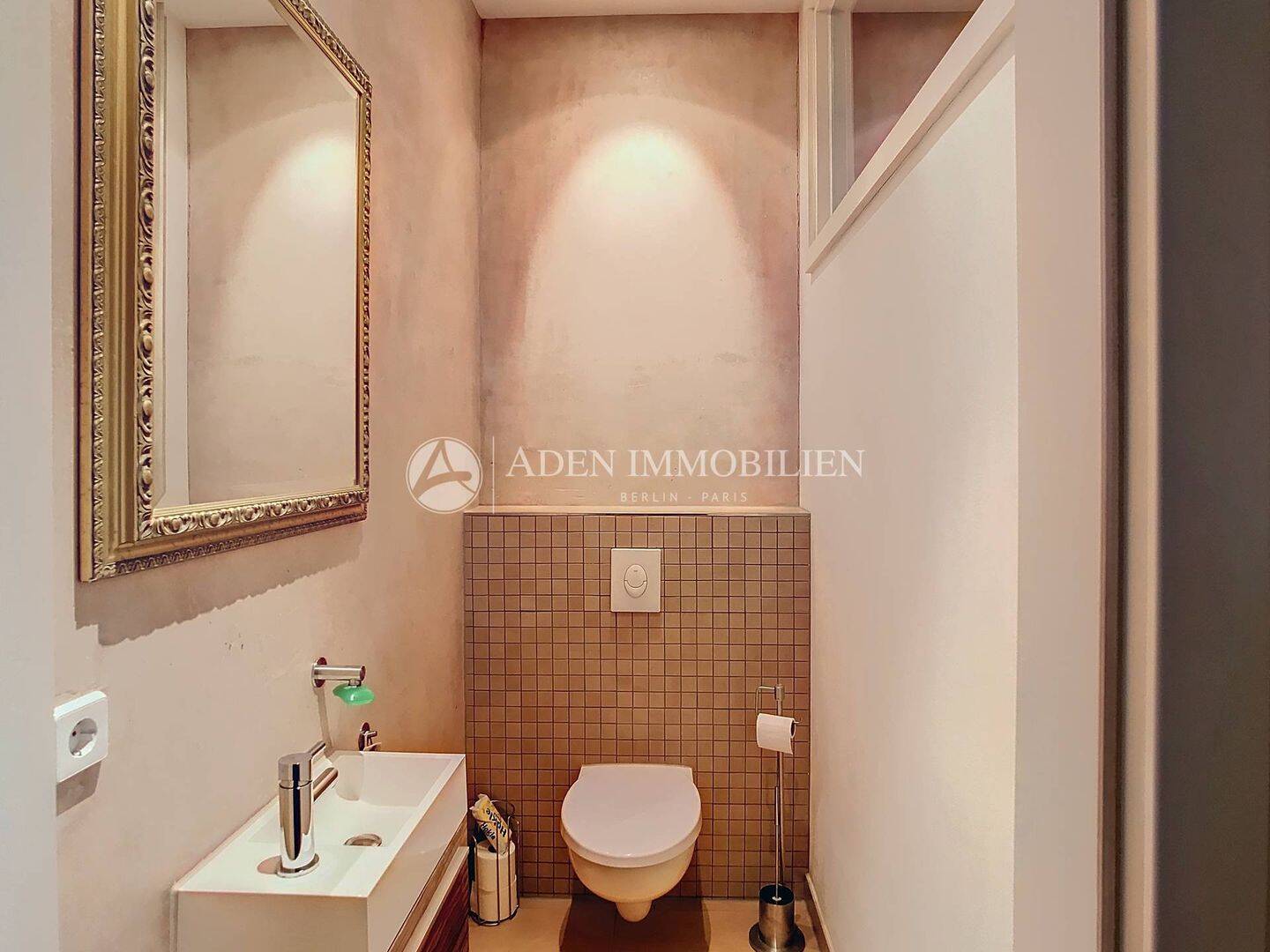 Bezugsfreie EG-Terrassen-Wohnung mit Hotel-Feeling in TOP-Lage Berlin-Charlottenburg ! – Berlin – Vorschaubild 5