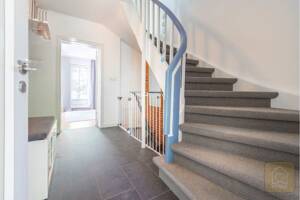 Platzwunder - Teilsaniertes Endreihenhaus mit eigener Garage und Raum zum Leben – 22147 Hamburg – Vorschaubild 8