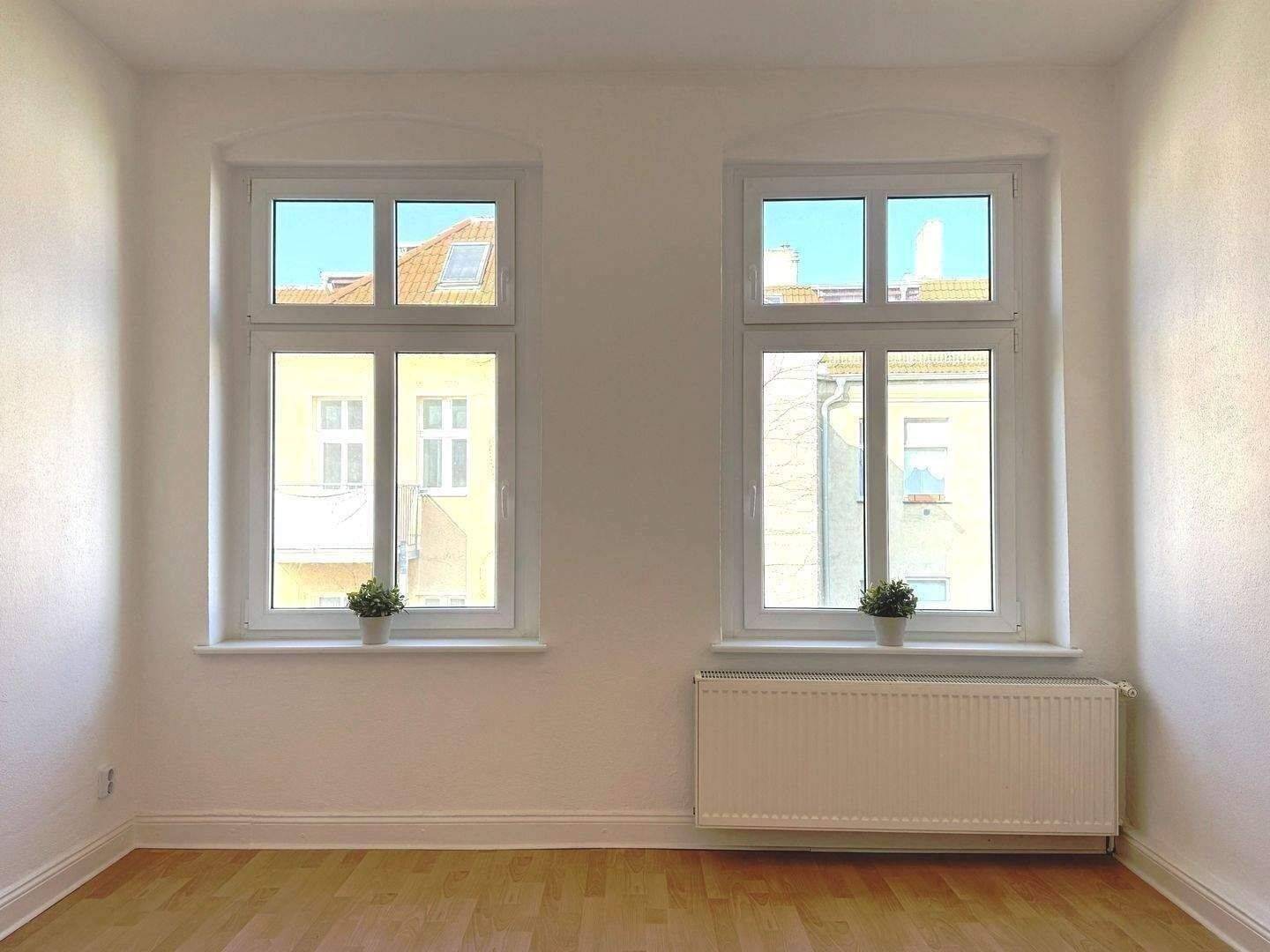SEHR HELLE, FREIE WHG, MIT BLICK AUF D. WASSER, HELLE 3-4 ZIM-AB-WHG.+TOLLEM LOGGIA IN KÖPENICK – Berlin – Vorschaubild 8