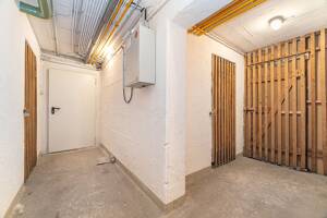 Erstbezug nach Sanierung - charmante 2 Zimmer Dachgeschoss Wohnung – 81549 München – Vorschaubild 8