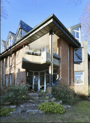 SOLIDE BAUSUBSTANZ, TERRASSE, GARTENBEREICH & GARAGE - RUHIGE LAGE - ZUR ZEIT VERMIETET – 12203 Berlin – Vorschaubild 2