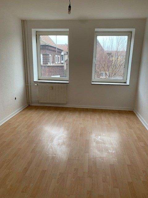 Hell und sonnig: gepfl. 3 Zimmer-Wohnung direkt am Park - Vereinsstr. 23b ! – Duisburg – Vorschaubild 4