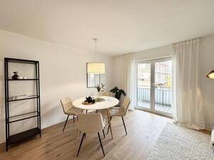 Modernisierter Wohntraum im Dreiländereck - Flexible 2,5-Zimmer mit Balkon, Option auf 3 Zimmer – 79576 Weil am Rhein – Vorschaubild 3