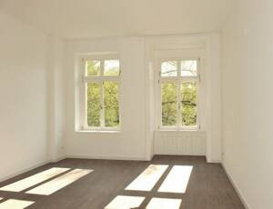 Ganz tolle exklusive 3-Raum Wohnung mit Aufzug und EBK und Fussbodenheizung! – 8056 Zwickau – Vorschaubild 5