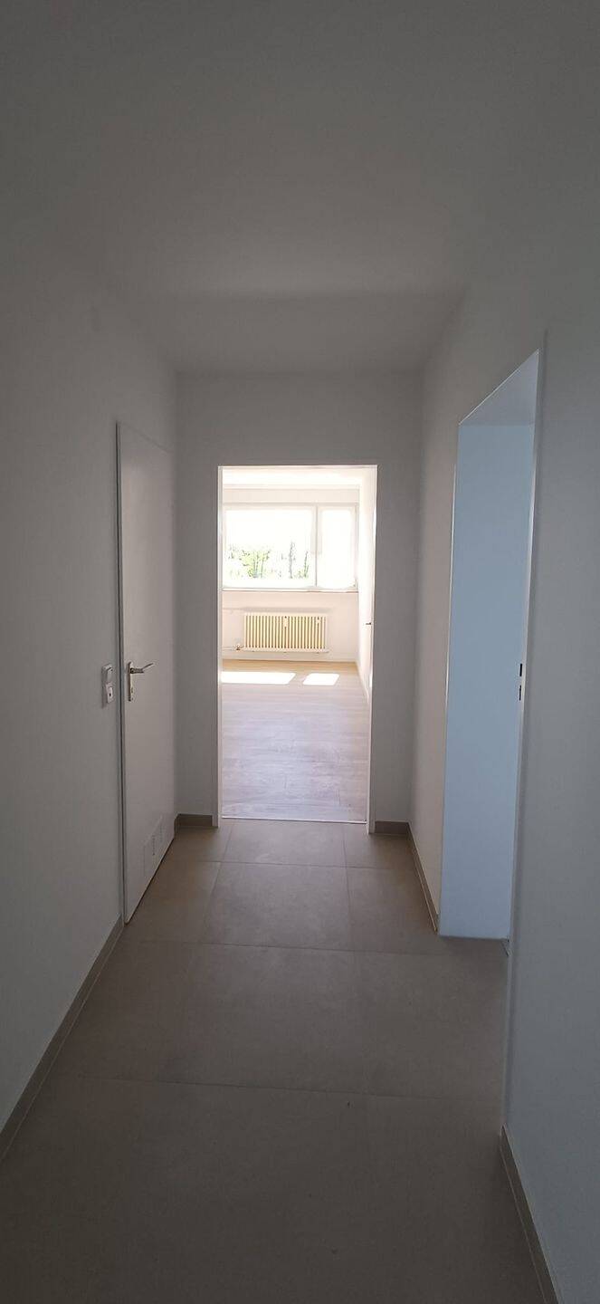 Kernsanierte 2 Zimmer - Wohnung ab sofort – Nürnberg – Vorschaubild 6