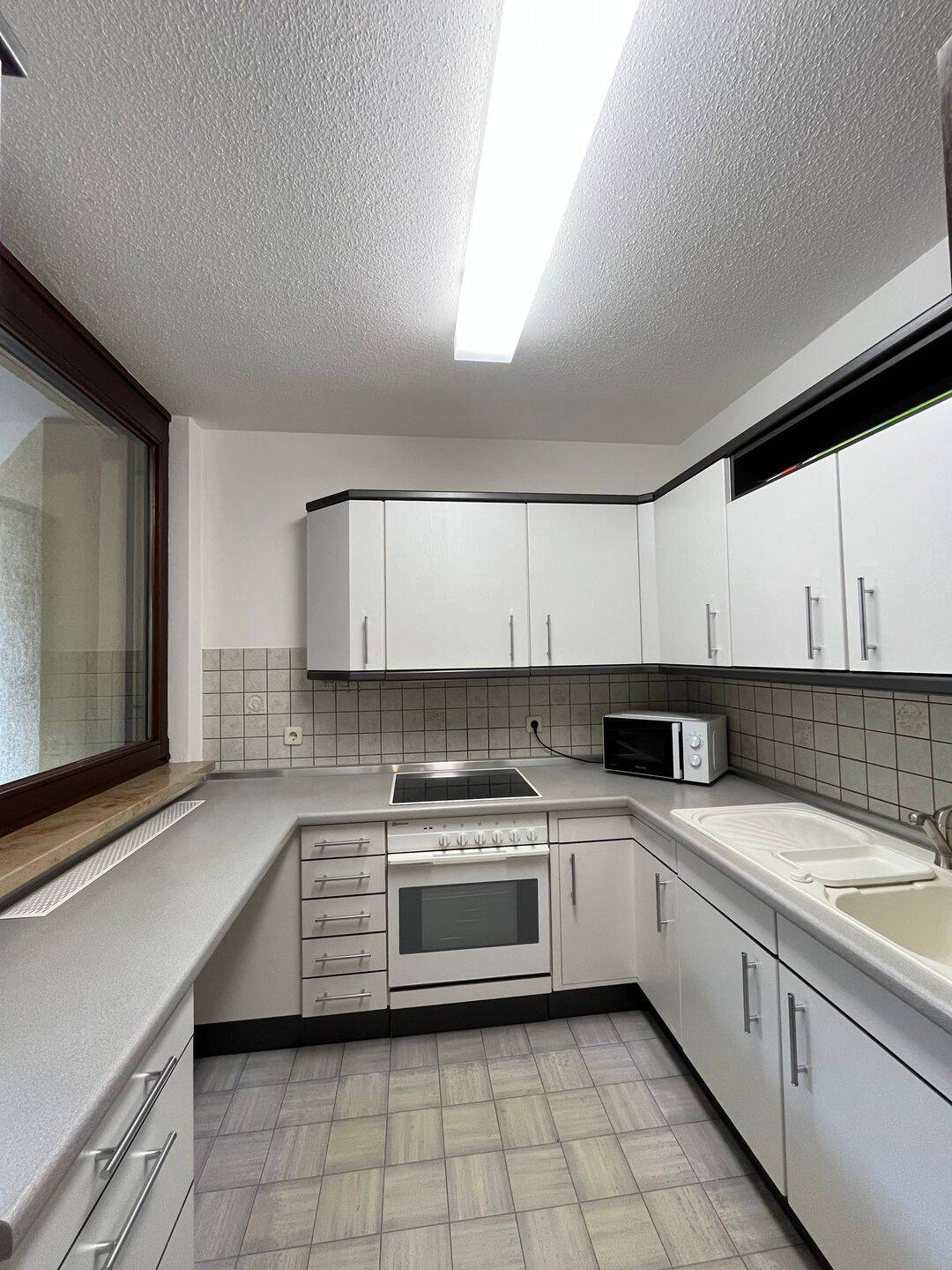 Nähe Luitpoldhain - Schöne 3-Zimmer-Wohnung - Einbauküche - Loggia – Nürnberg – Vorschaubild 6
