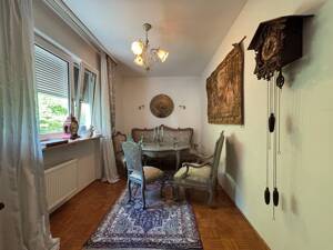 Individueller, modernisierungsbedürftiger Bungalow mit gepflegtem Garten, Garage in Nürnberg-Eibach – 90451 Nürnberg – Vorschaubild 9