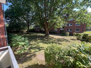 Frisch renovierte 2,5 Zimmer-Wohnung mit Balkon und Tageslichtbad mit Wanne – 23554 Lübeck – Vorschaubild 7
