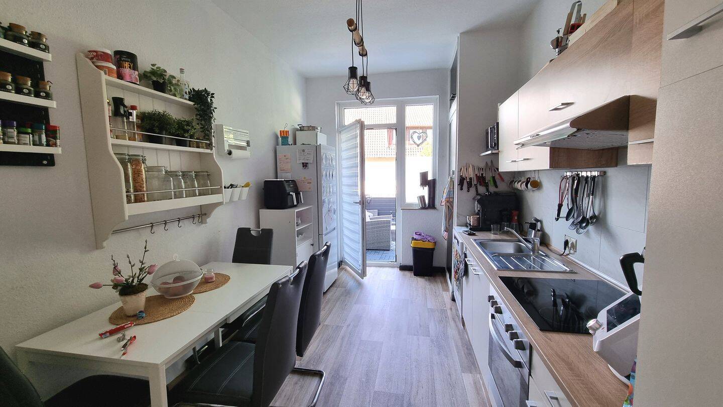 Eduard Rosenberg KG - Gepflegte 4-Zimmer-Wohnung in TOP-Lage – Bremerhaven – Vorschaubild 7