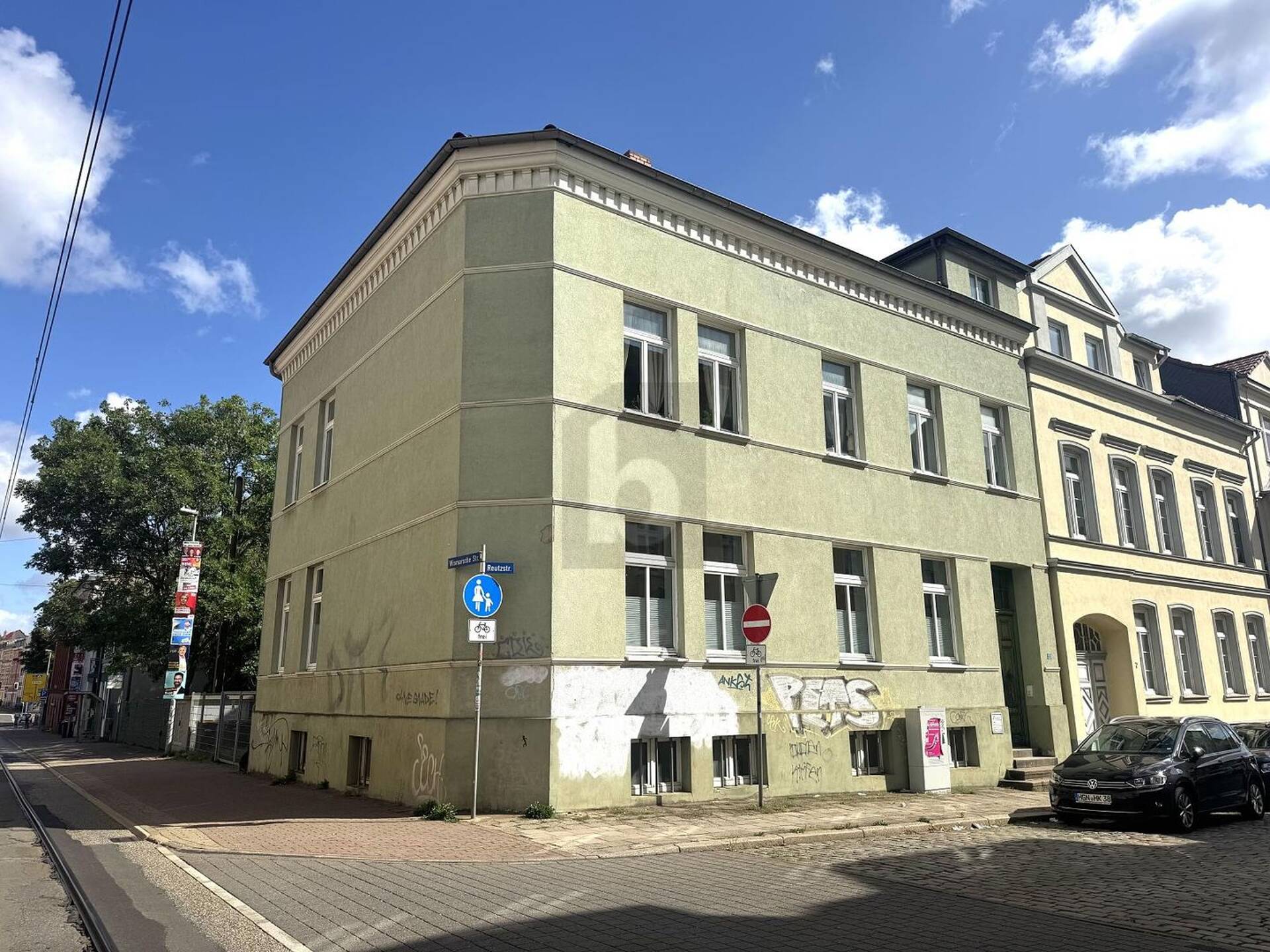 Mehrfamilienhaus in 19055 Schwerin mit 382 m² kaufen