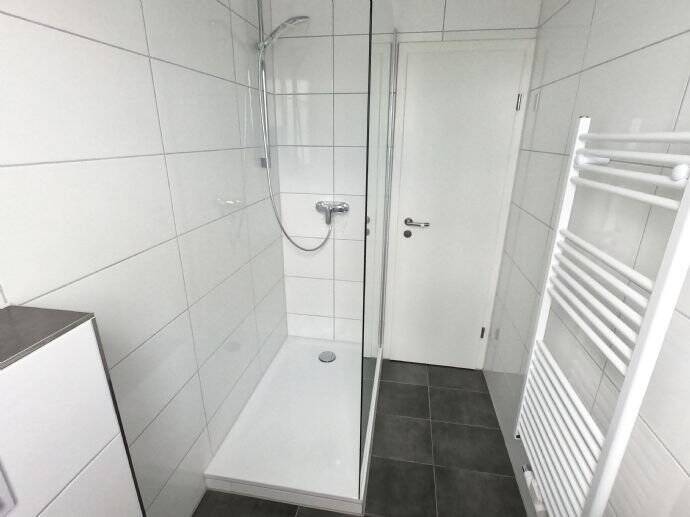 Renovierte und sanierte 2,5-Zimmer-DG-Wohnung mit herrlichem Ausblick! – Gelsenkirchen – Vorschaubild 8