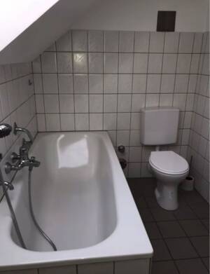 Die Dachgeschoss Wohnung liegt gut angebunden am Remberg in Hagen. – 58093 Hagen – Vorschaubild 7