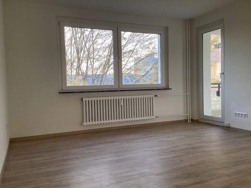 Attraktiv! Schöne 2-Zimmer-Wohnung mit Balkon – Bielefeld – Vorschaubild 2