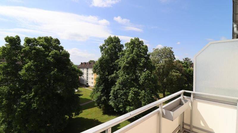 Herrliche Aussicht...Steinwiese- Wohnung im Grünen – Chemnitz – Vorschaubild 3