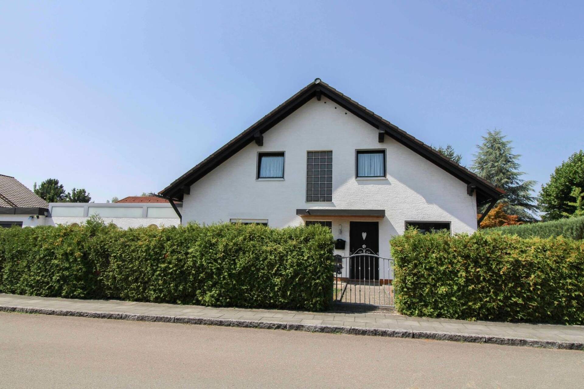 Haus in 89257 Illertissen mit 206 m² kaufen