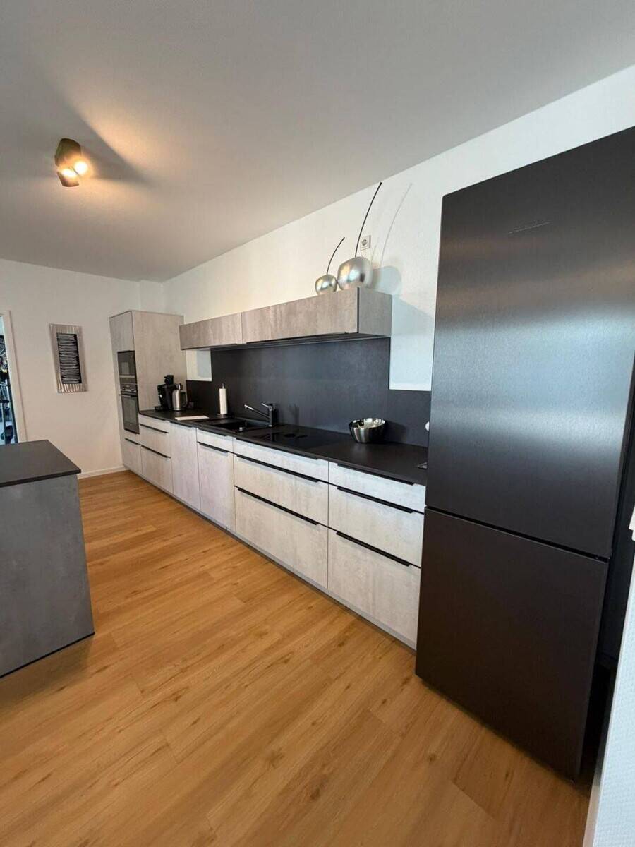 Exklusive Penthousewohnung mit großer Dachterrasse in Saarbrücken – Saarbrücken – Vorschaubild 7