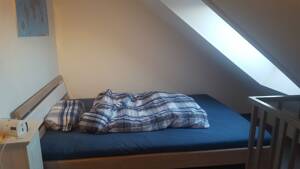 Helle, vollmöblierte Maisonette-Wohnung in Kassel – ideal für Studierende & Berufstätige (ab 01.12.) – 34132 Kassel – Vorschaubild 3