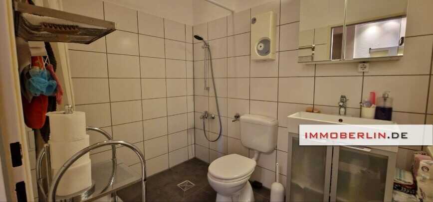 IMMOBERLIN.DE - Gepflegte Altbauwohnung mit schönen Aussichten in Spreenähe – Berlin – Vorschaubild 3