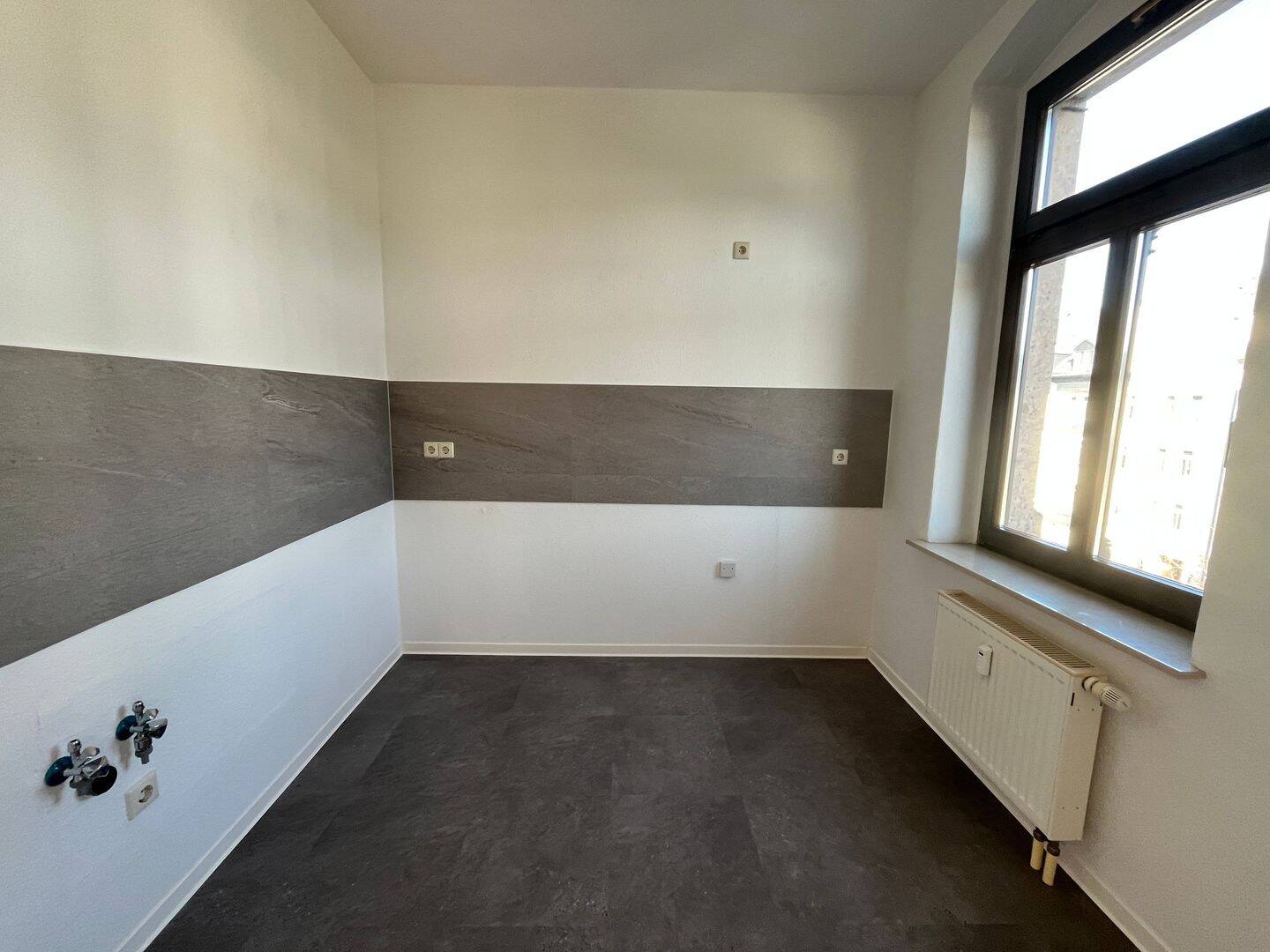 Lichtdurchflutete Wohnung mit grünem Innenhoft - wird für Sie neu saniert – Chemnitz – Vorschaubild 6