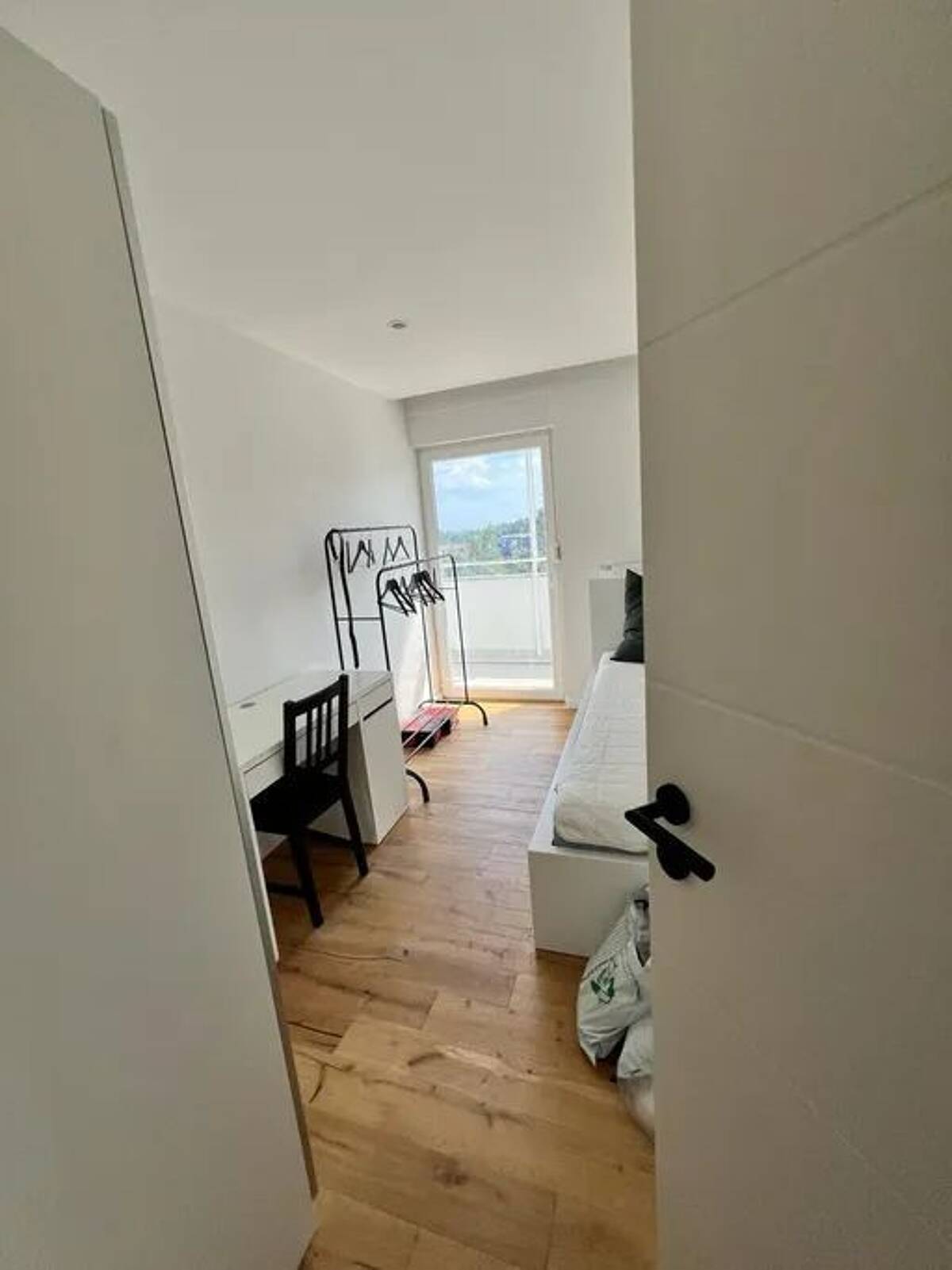 (WG Zimmer) 4er WG Neugründung – 91056 Erlangen – Bild 1 von 9