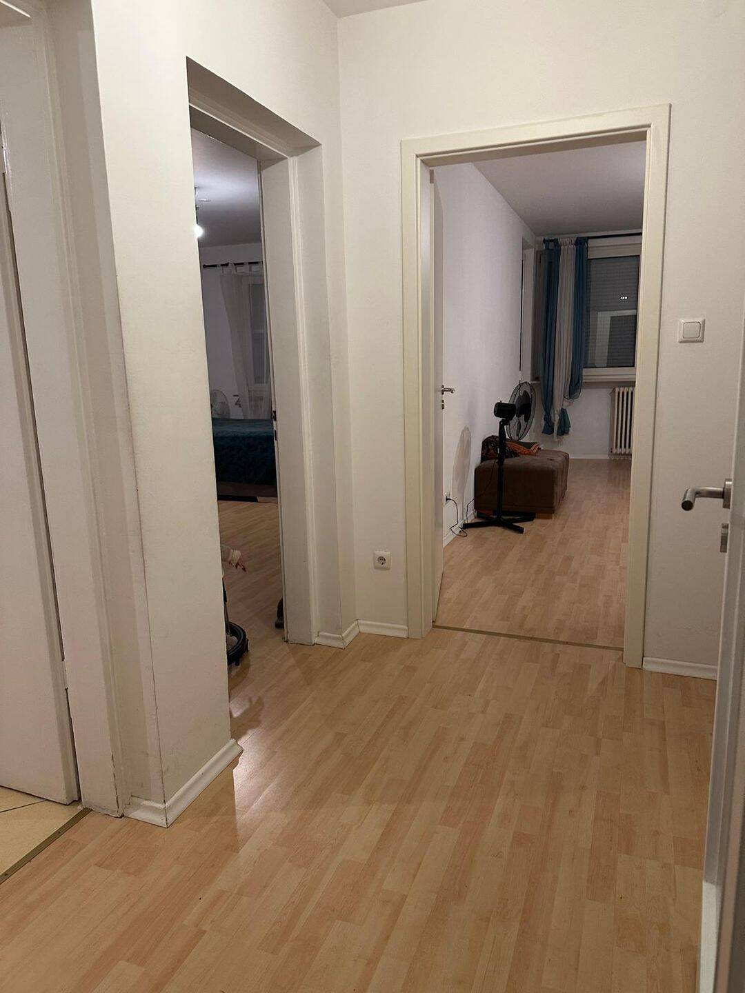 Untermiete – Helle 2-Zimmer-Wohnung mit Terrasse in Nürnberg für 4 Monate zu vermieten – Nürnberg – Vorschaubild 4