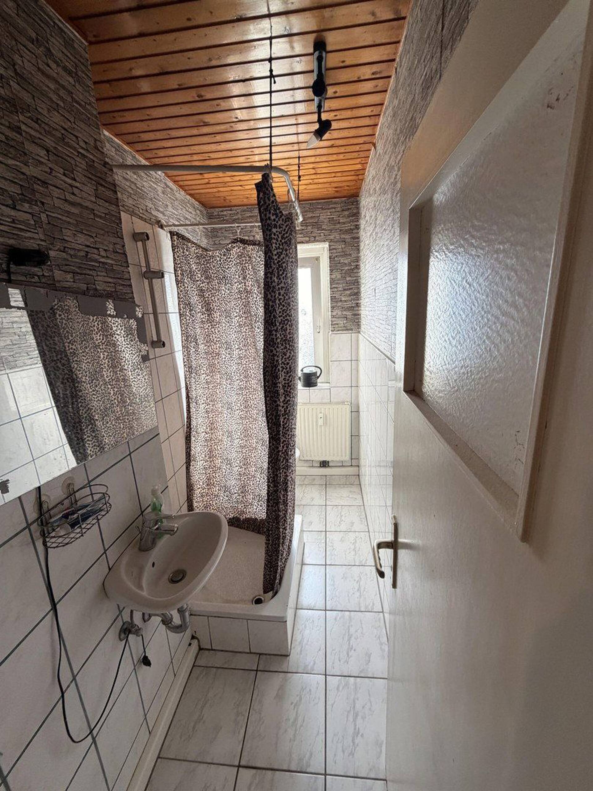 Etagenwohnung in 46236 Bottrop mit 37 m² kaufen