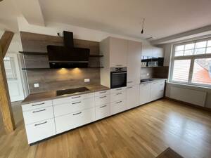 Traumhafte Wohnung mit Dachterrasse und EBK im sanierten Denkmal – 1159 Dresden – Vorschaubild 4